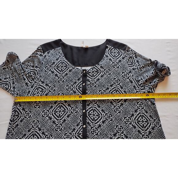 Cato Black/Tan Plus size 22/24 Stretch Tunic Blouse with Neckline Hem Detail - Picture 10 of 13